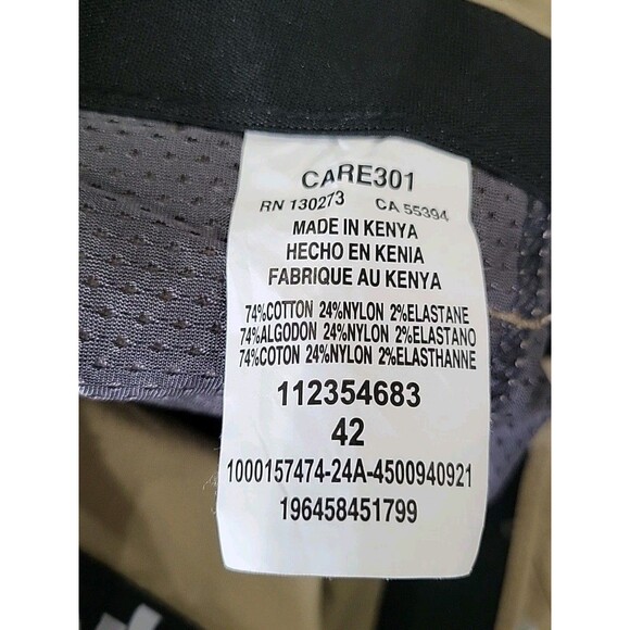 2 PAIRS Wrangler ATG Men’s Performance Utility Cargo Shorts 9” Inseam Waist 42 - Picture 6 of 12